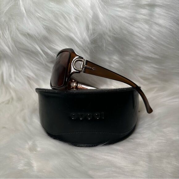 Vintage Gucci Sunglasses - Picture 3 of 10